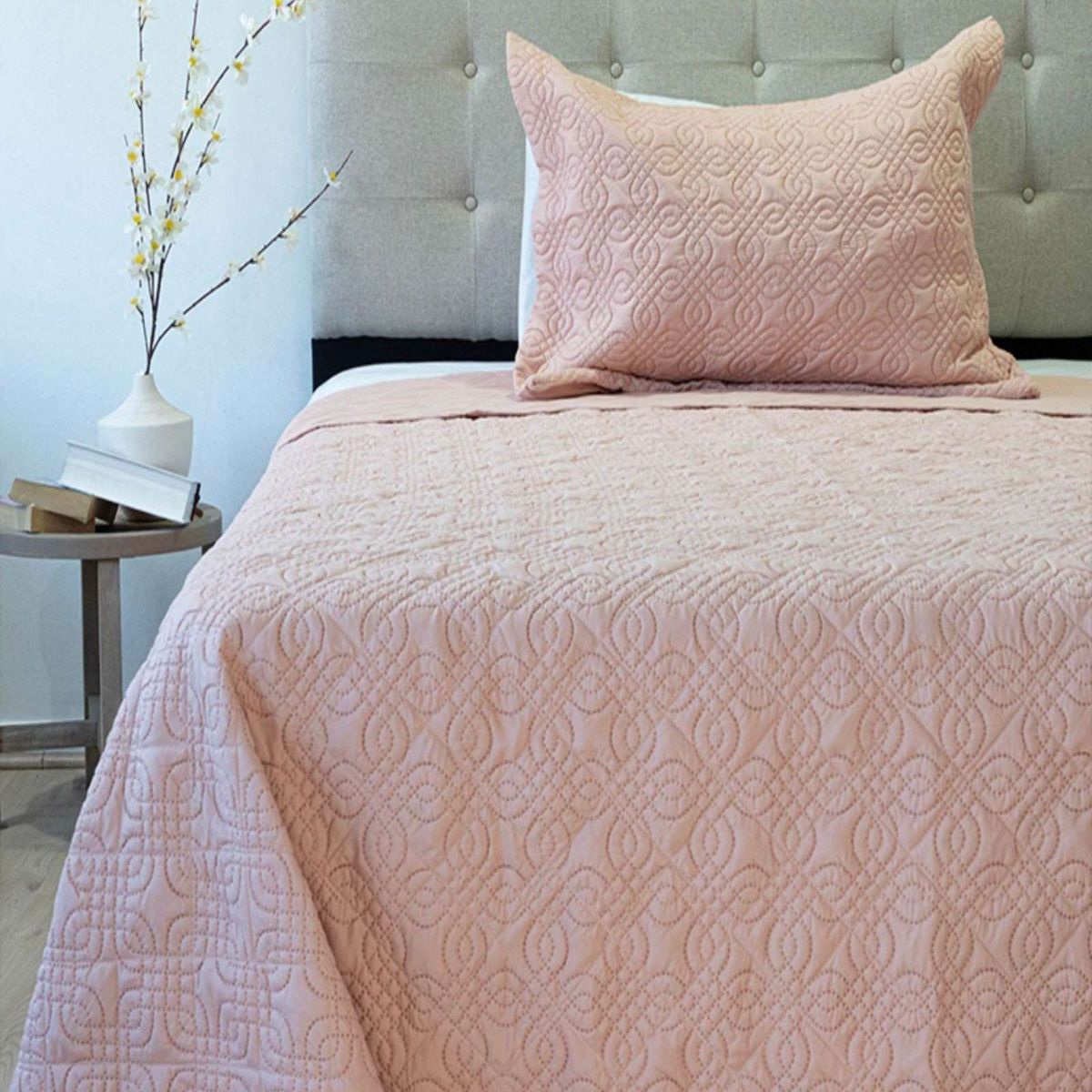 DORAL - Quilt MAS 1 ALMOHADA DE REGALO plaza y media Doral