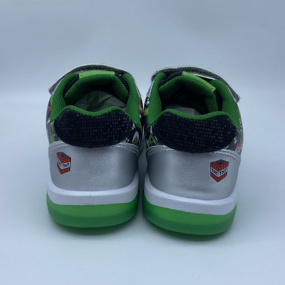 MINECRAFT - Zapatillas con luces Niño Negro Iconos Minecraft