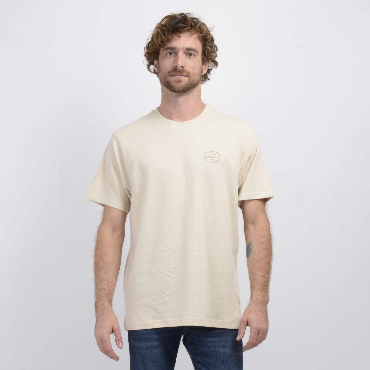 O'NEILL - POLERA MANGA CORTA STAMPED BEIGE CLARO