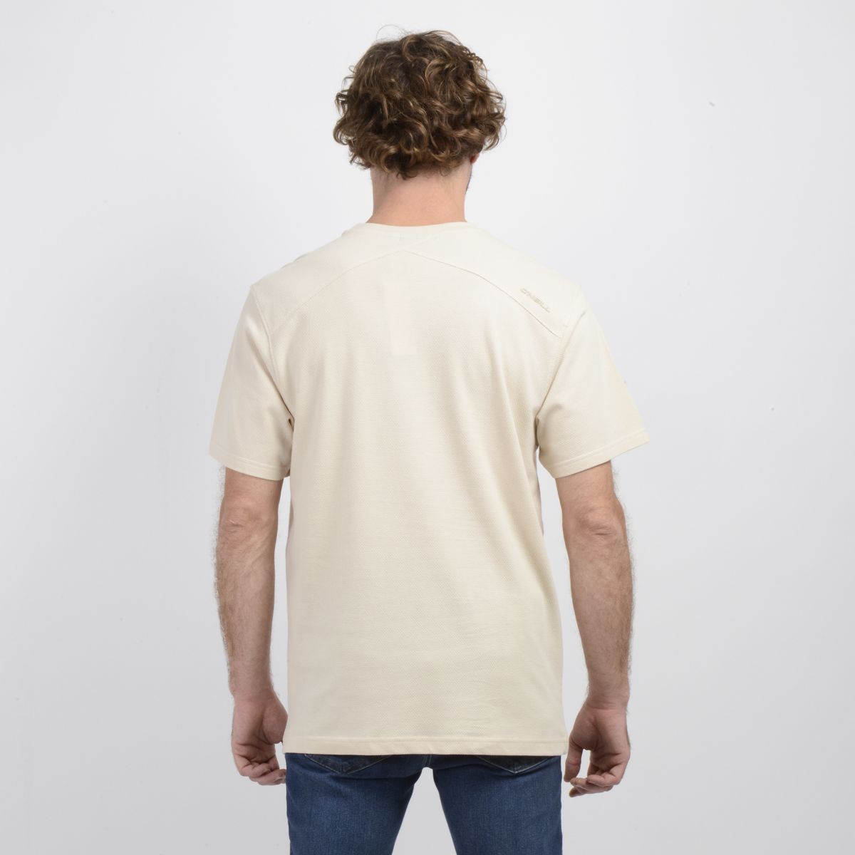 O'NEILL - POLERA MANGA CORTA STAMPED BEIGE CLARO