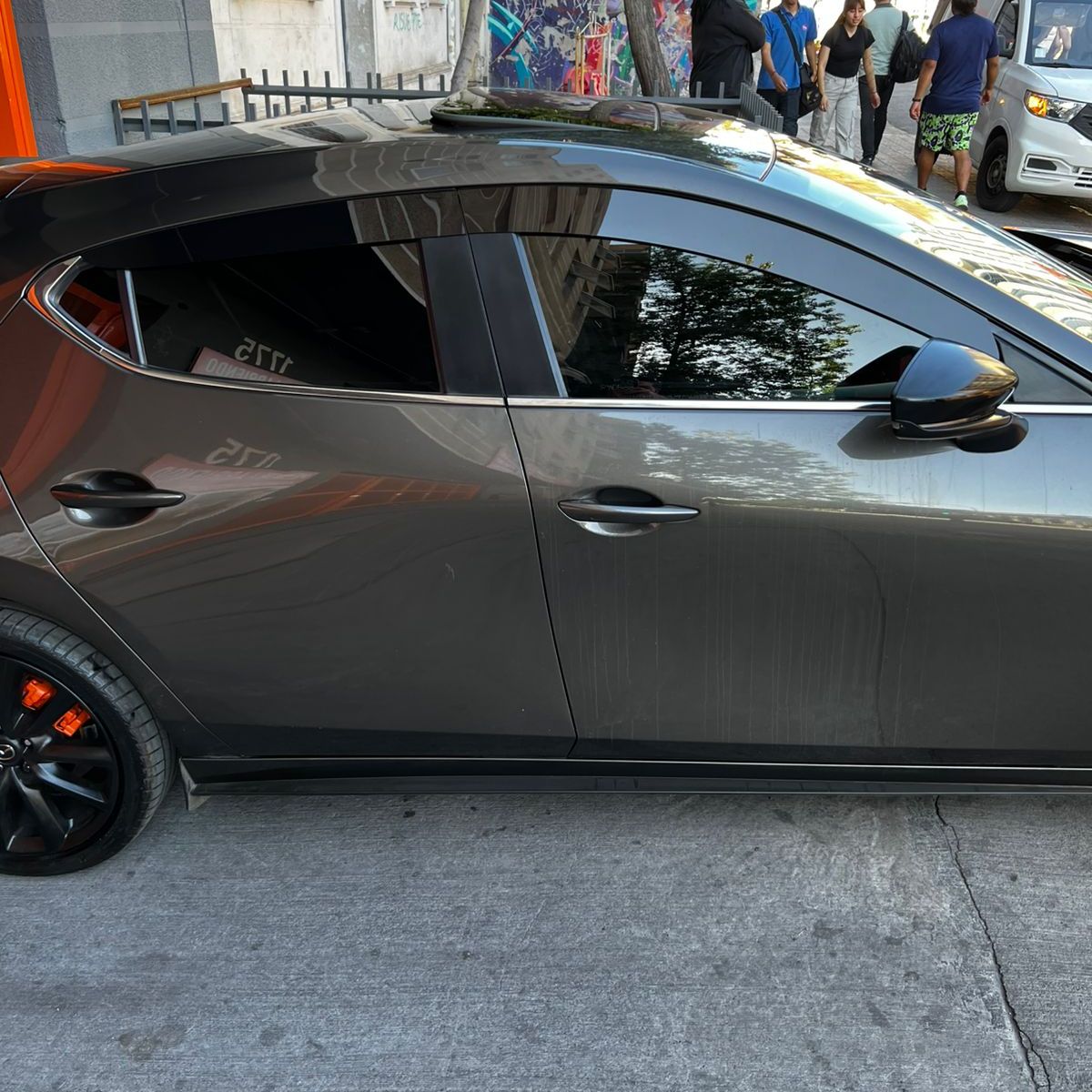 GENERICO - Bota Aguas de Acrílico 2mm plano Negro Brillante a Medida para auto Mazda 3 2021