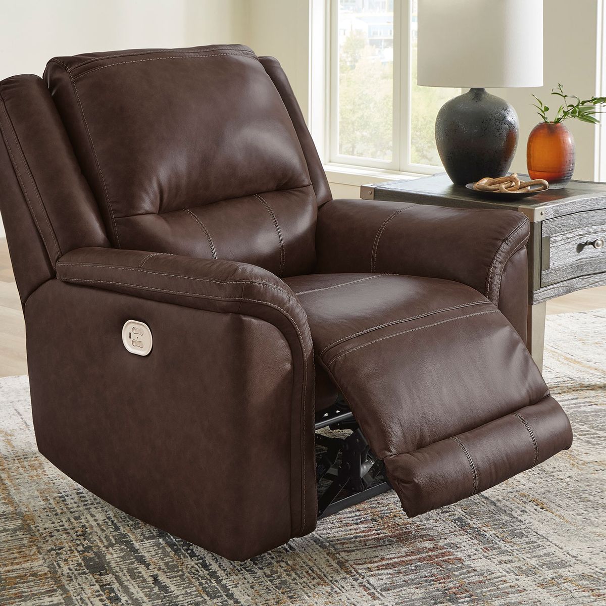 ASHLEY - Bergere Trasimeno