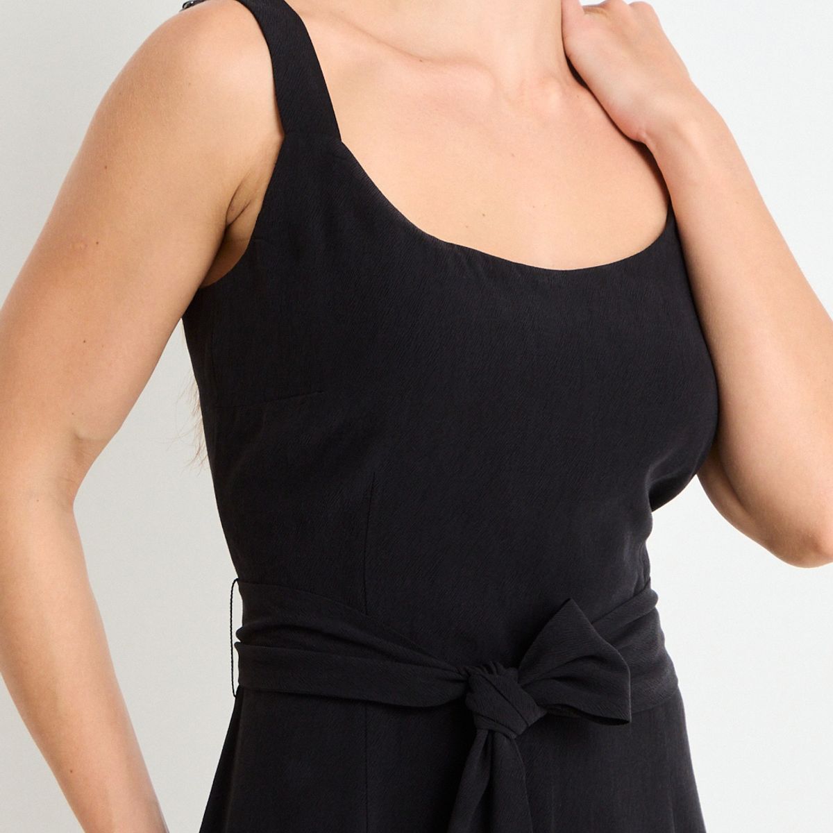 ASH - Enterito Semiformal Liso Mujer Negro Ash