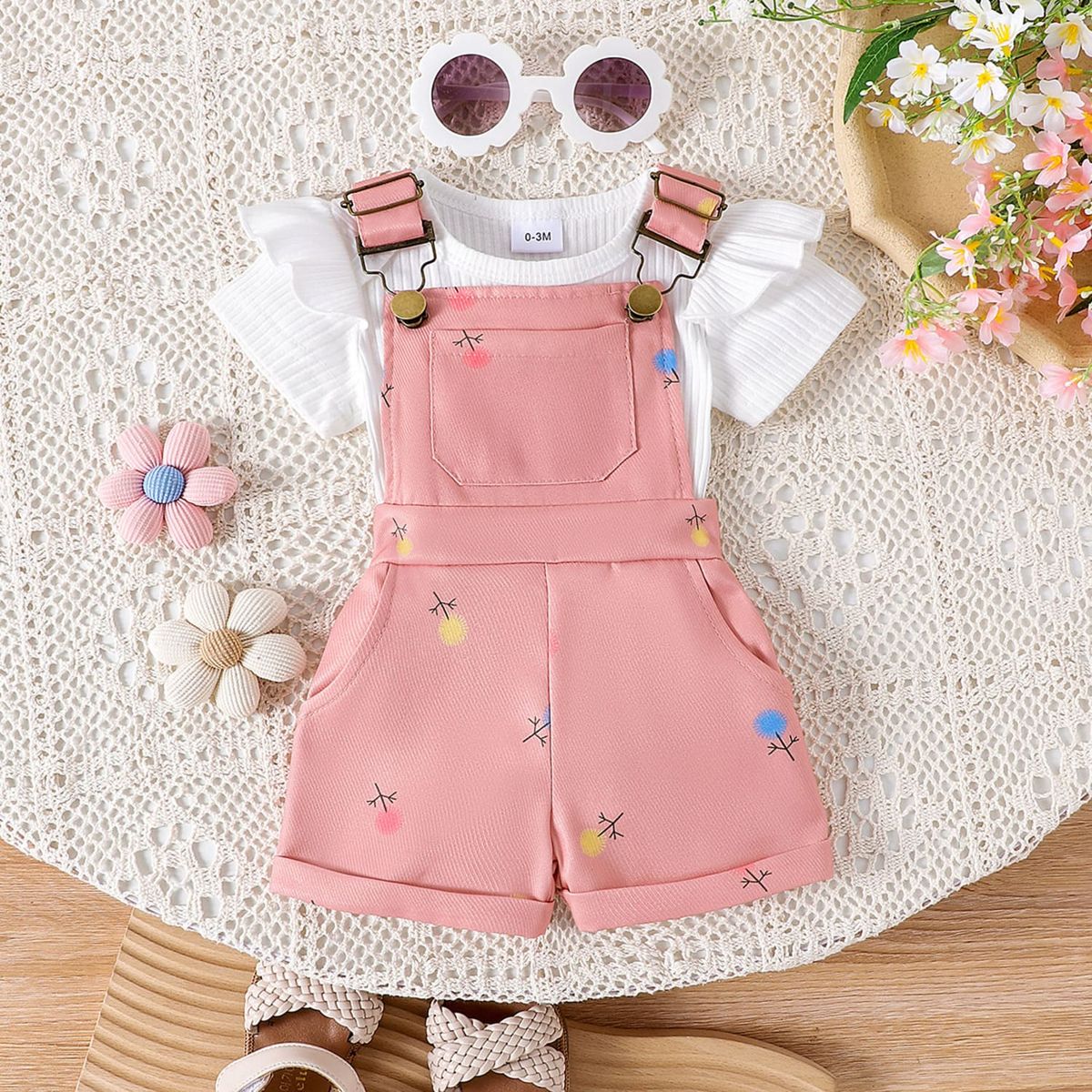 CHINA - Conjunto De 2 Prendas Body Manga Corta Blanco + Jardinera Rosado Estampado Diente De Leon CJ132