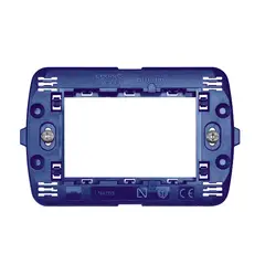 BTICINO - Soporte Plastico 3 Puestos Living Light