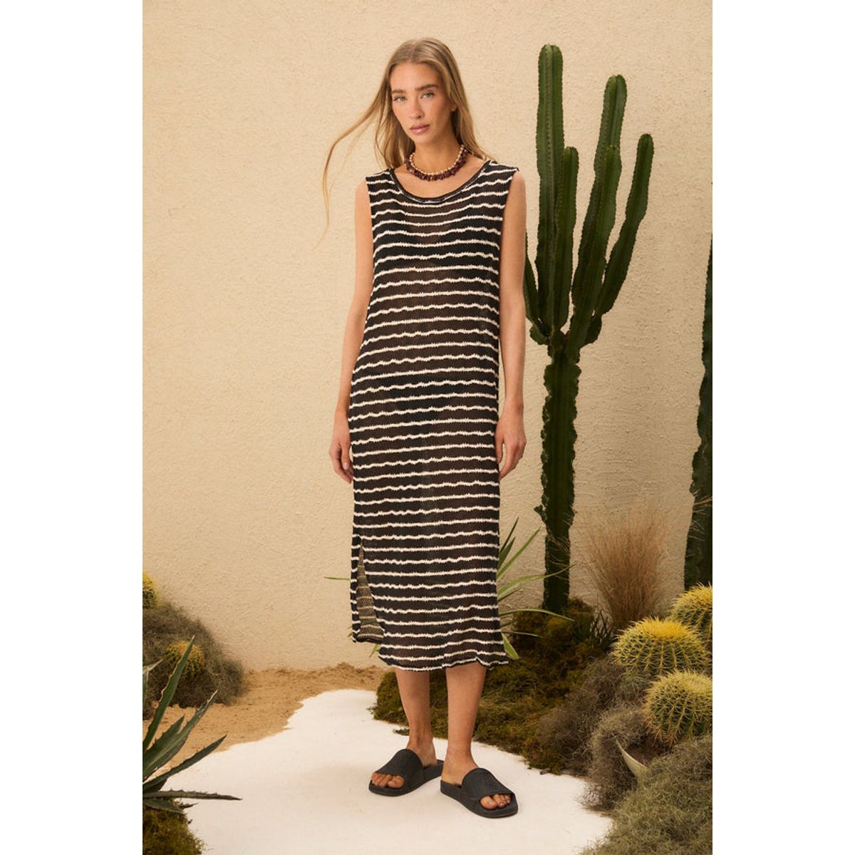 CIPITRIA - Vestido Sol Negro by CP