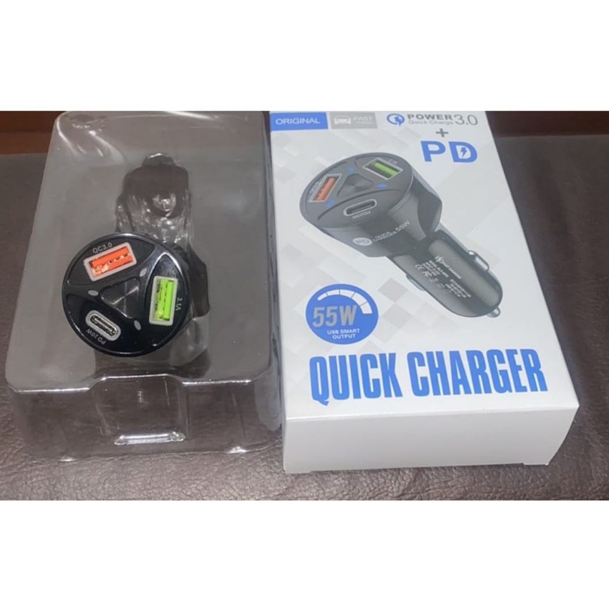 GENERICO - Cargador para autos 2 USB y tipo C 3.0