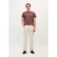 POLERA CALAVERA BORDADA TONO