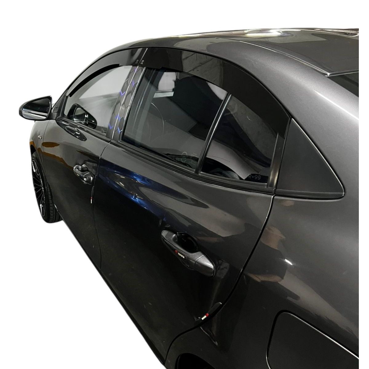 GENERICO - Bota Aguas de Acrílico 2mm plano Negro Brillante a Medida para auto Toyota Yaris E 2019