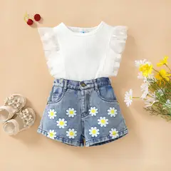 CHINA - Conjunto 2 Piezas Short Mezclilla Estampado Margaritas + Polera Blanco Con Vuelo CJ130