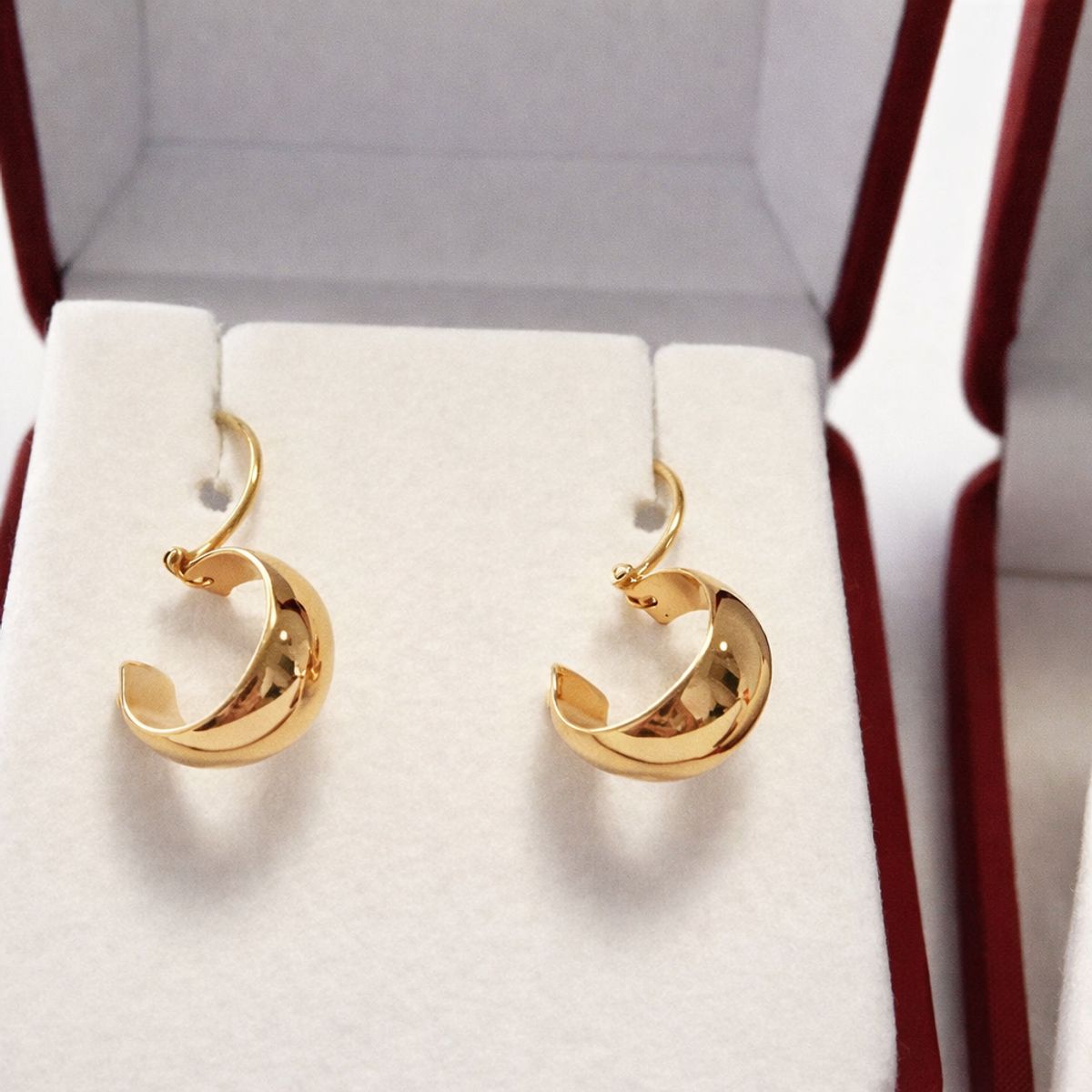 JIREH JOYAS - Aros Argolla Bote 1.5cm largo Oro 18K Colgantes 1.50gr Mujer Elegantes