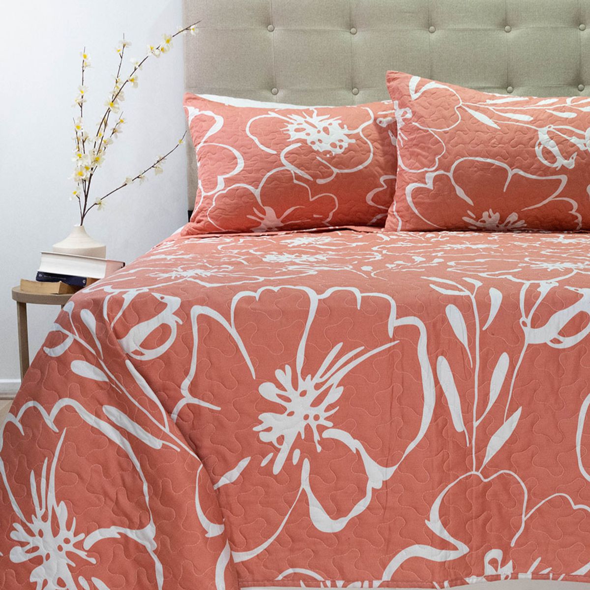 DORAL - CUBRECAMA QUILT STITCHY ESTAMPADO FLOR CORAL  DORAL 2 PLAZAS