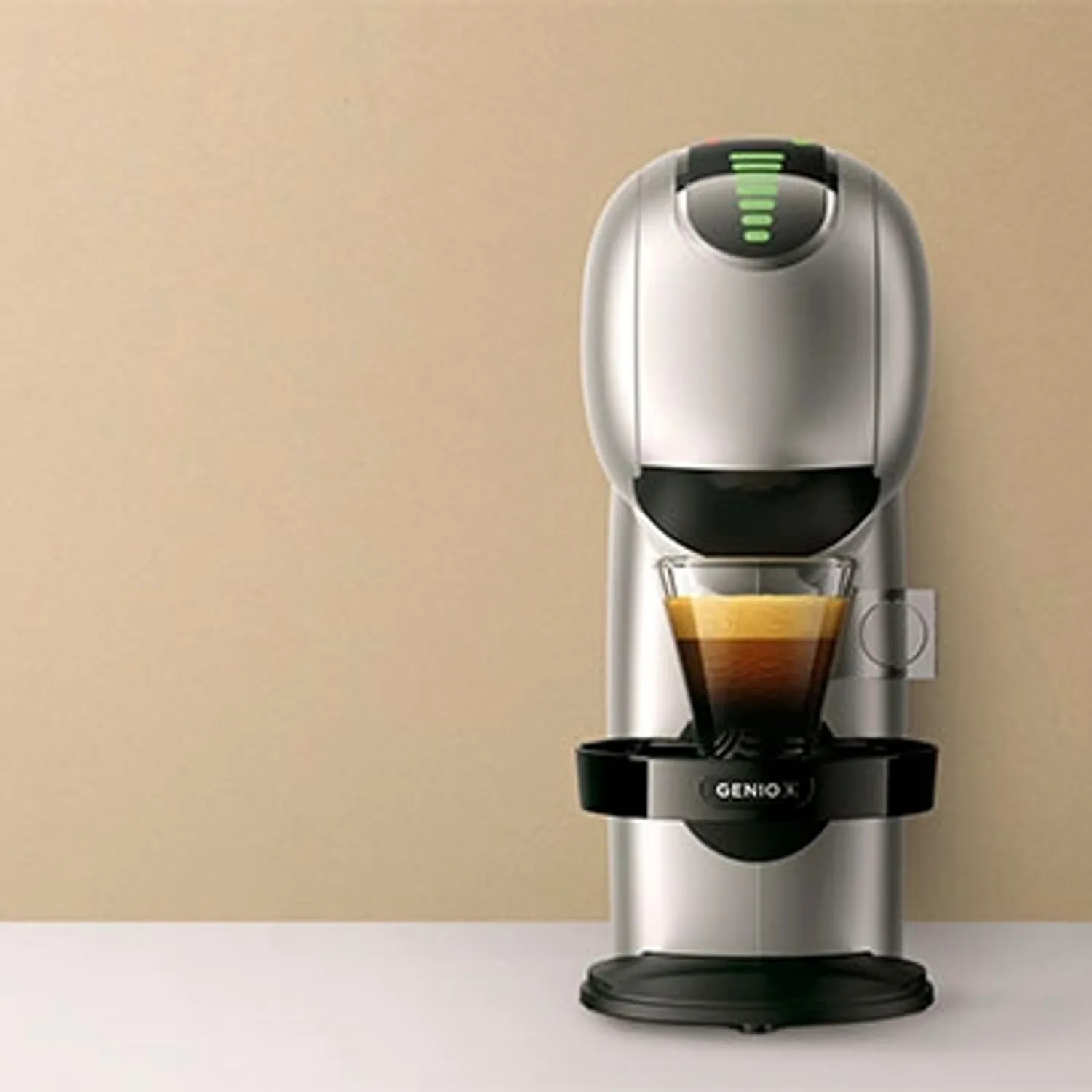 NESCAFE Cafetera Nescafe Dolce Gusto Genio S Touch | falabella.com