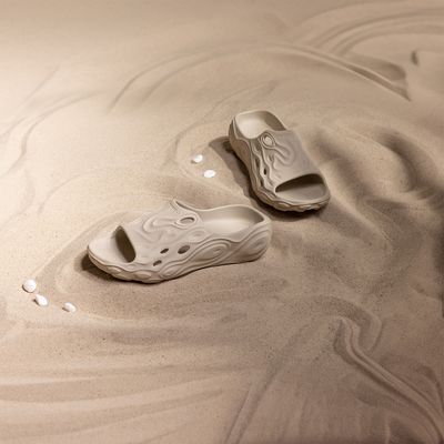 Imagen 2 del producto Sandalia Mujer Hydro Slide 2 Crema MERRELL