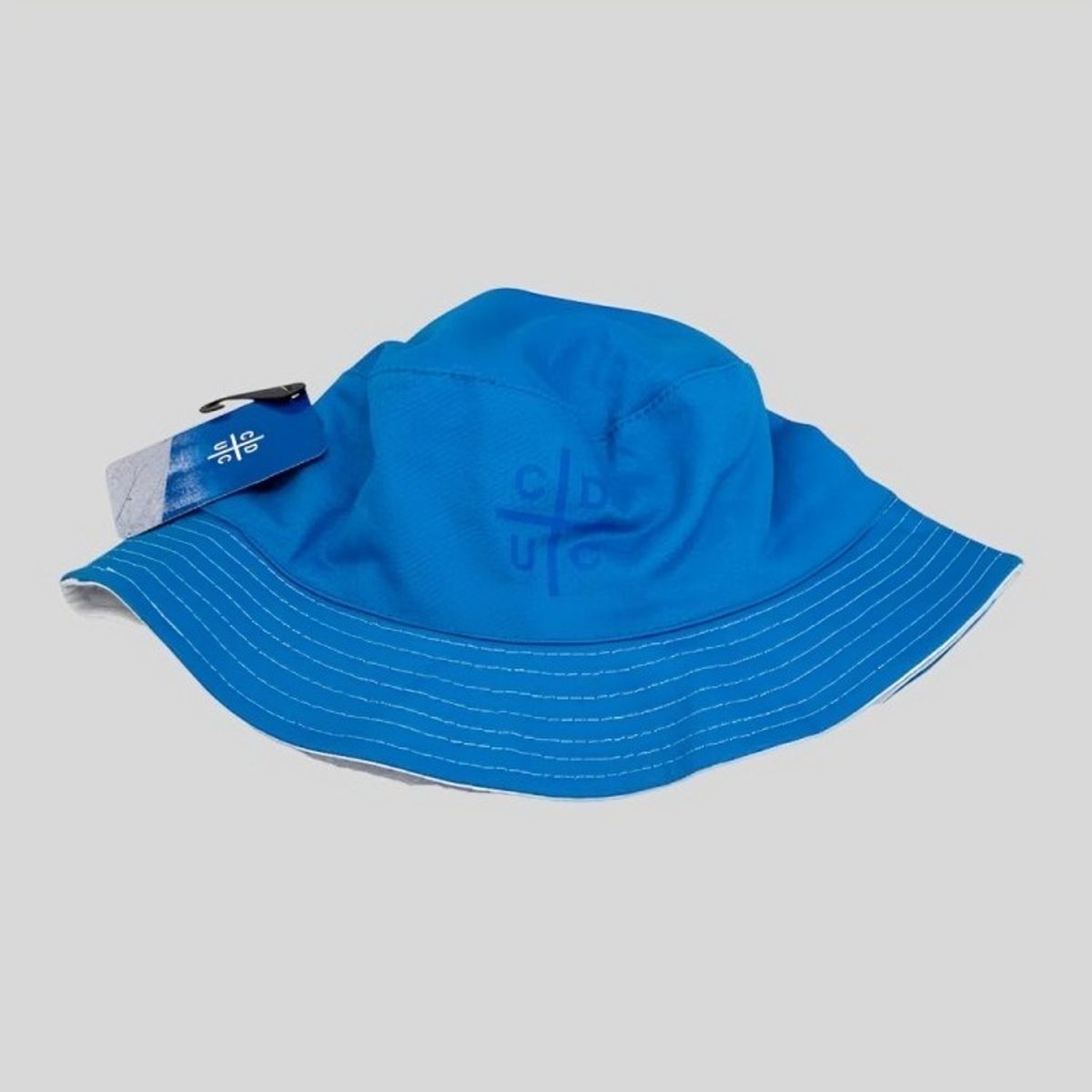 PONTIFICIA UNIVERSIDAD CATOLICA DE CHILE - GORRO BARRA CATOLICA