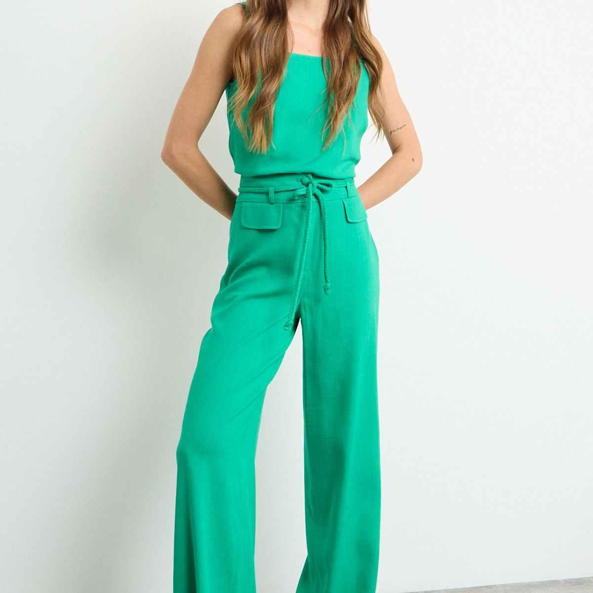 IO - Pantalon Liso Mujer Verde Oliva Io