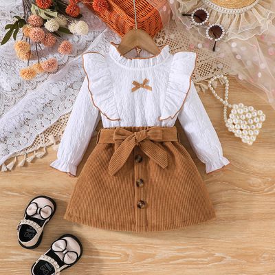 Imagen 2 del producto Conjunto De 3 Prendas Para Niña Polera Manga Larga + Falda Y Cinturón Cotele Ocre CJ117