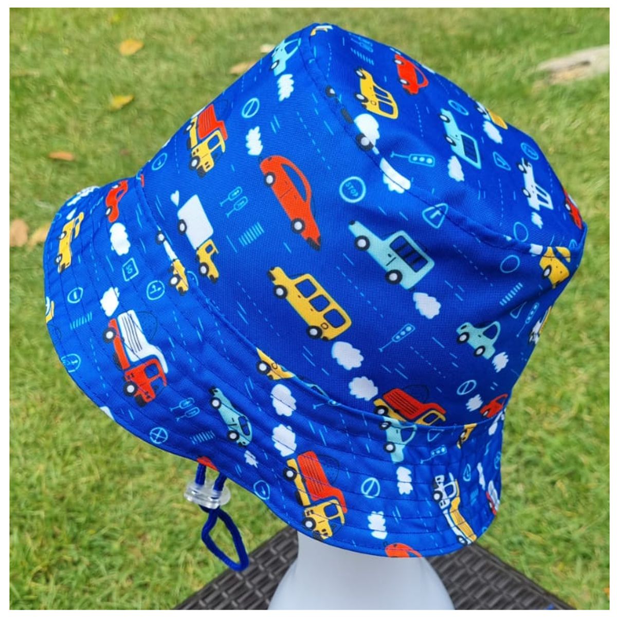 EL ESPACIO DE TOMMY - Gorro infantil Bucket Hat diseño autos