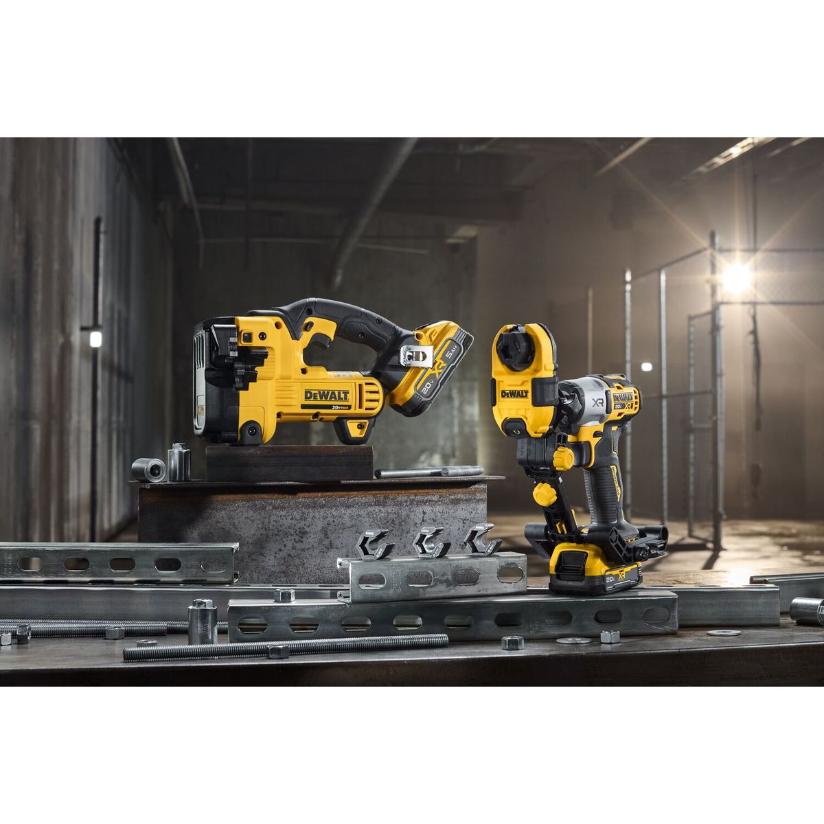DEWALT - Cortador De Varilla Roscada 20v Sin Batería Dewalt Dcs350b