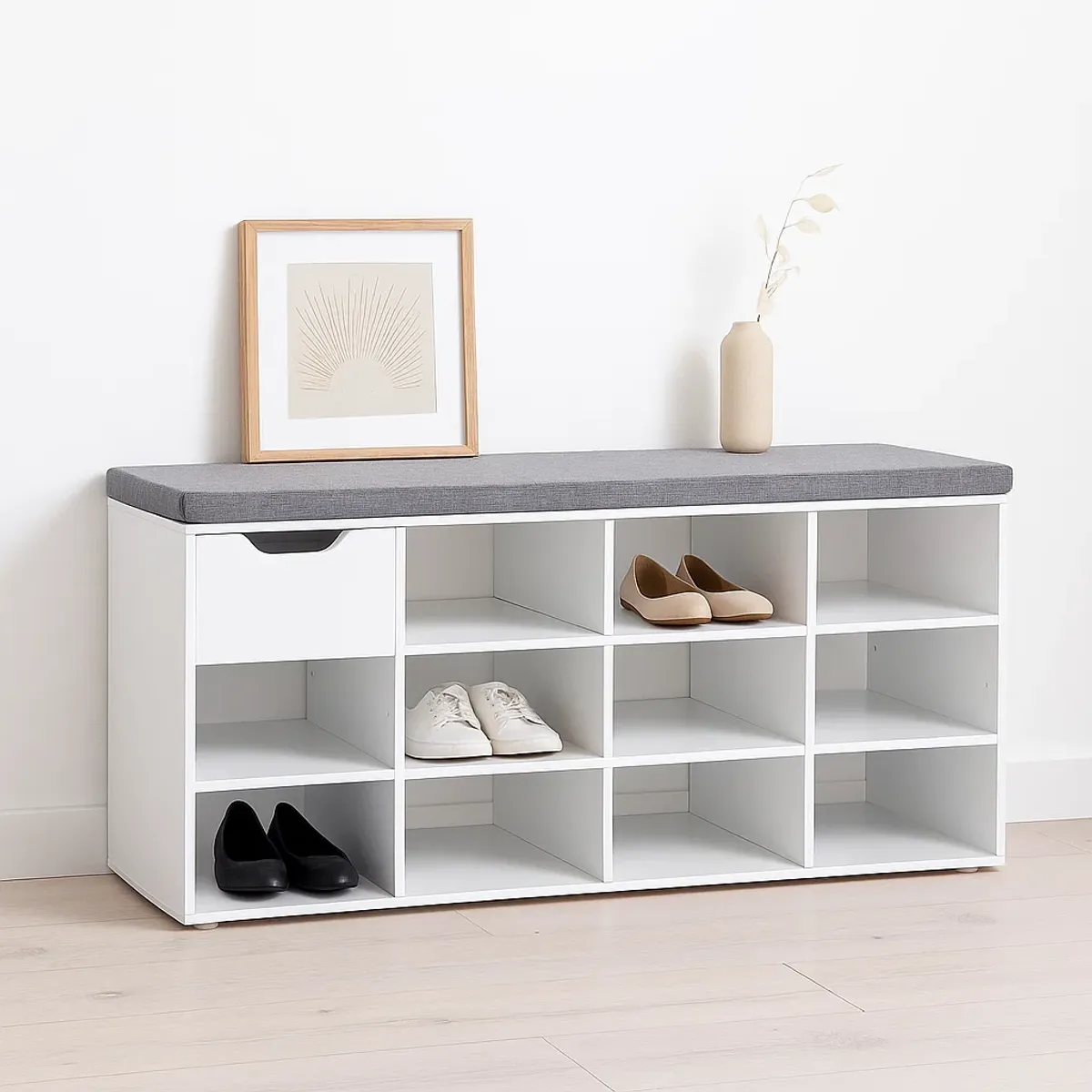 KLIK - Banco Zapatero Blanco con Cojín y 10 Compartimentos