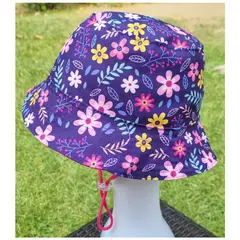 EL ESPACIO DE TOMMY - Gorro infantil Bucket Hat morado flores