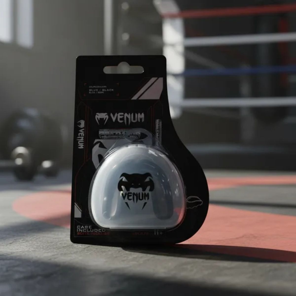 VENUM - Protector Bucal Boxeo MMA Venum Predator Negro