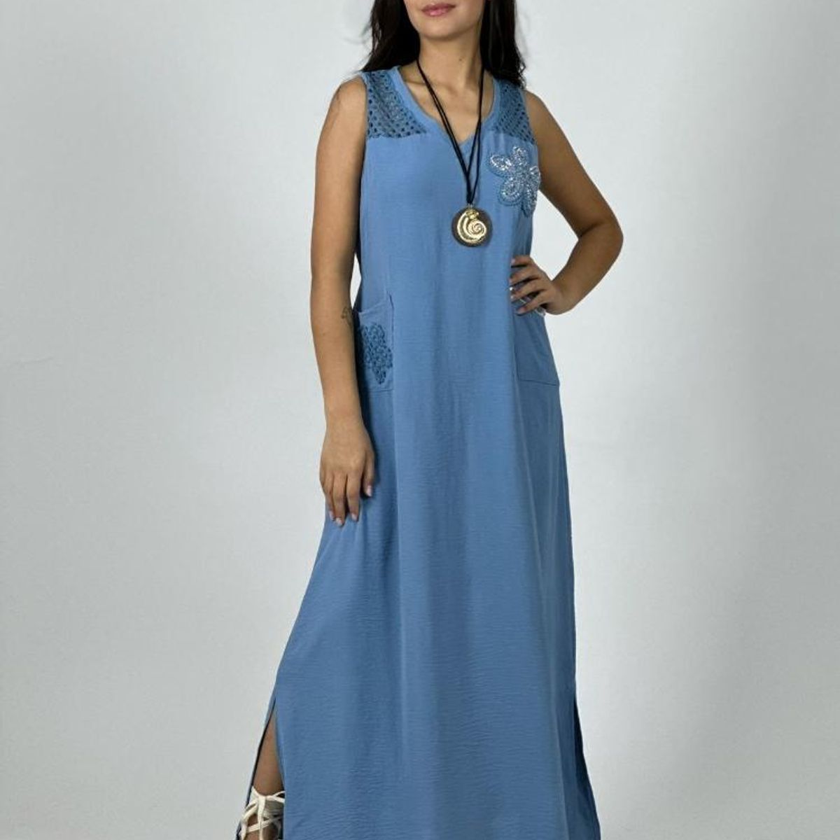 ENIGMATICA BOUTIQUE - Vestido Crepé Hombros Tejidos y Flor