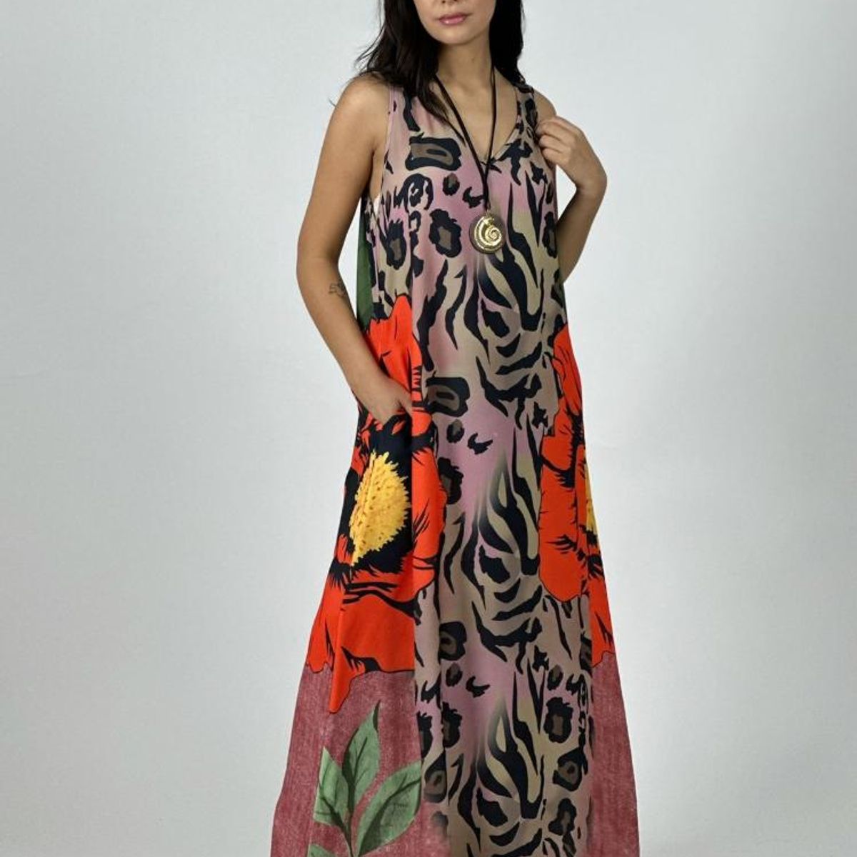 ENIGMATICA BOUTIQUE - Vestido Crepé Animal Print con Flor