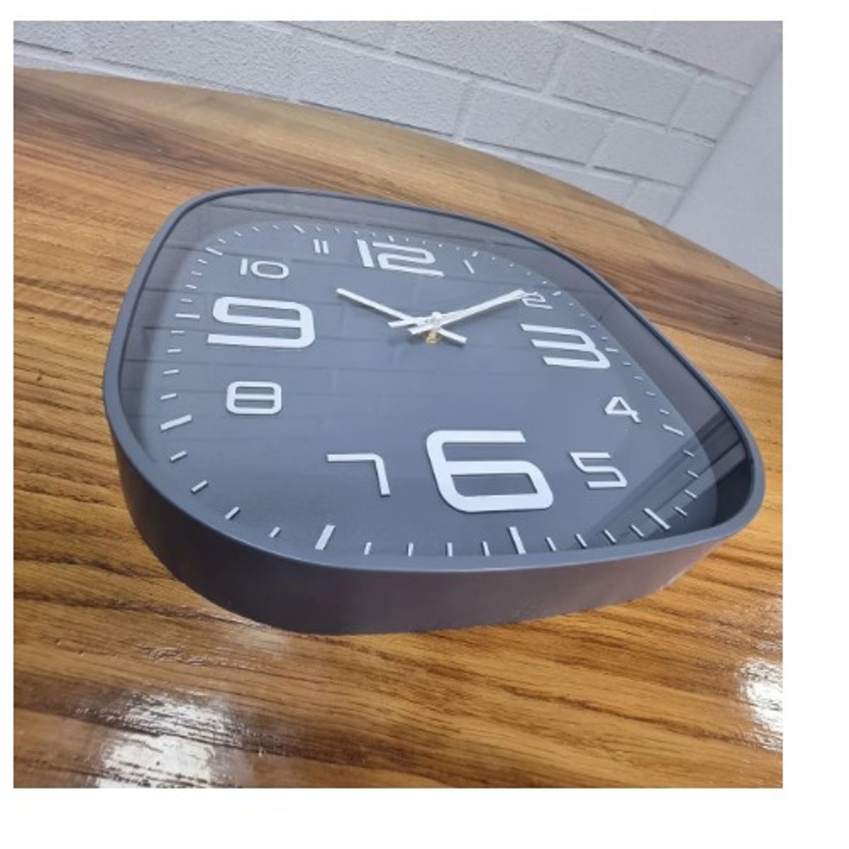 GENERICO - Reloj Mural Pared Moderno Color Gris 29x29 Cm