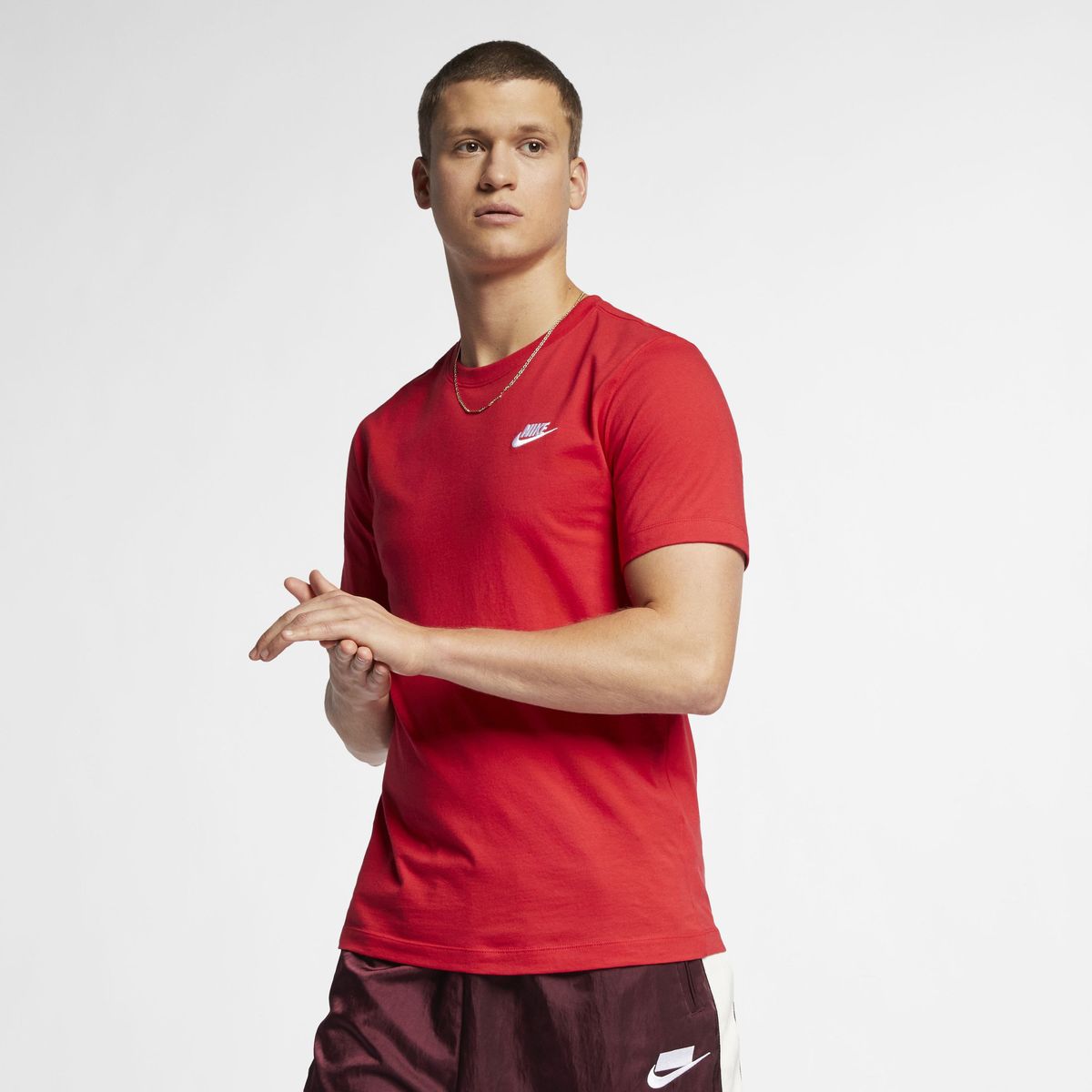 NIKE - Polera Nike Sportswear Club Hombre Rojo