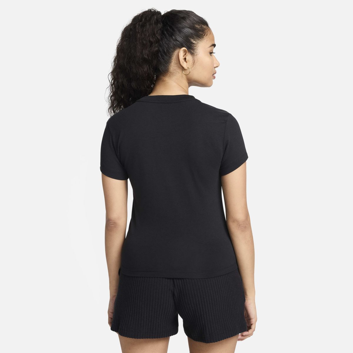 NIKE - Polera Nike Sportswear Chill Knit Negro Mujer