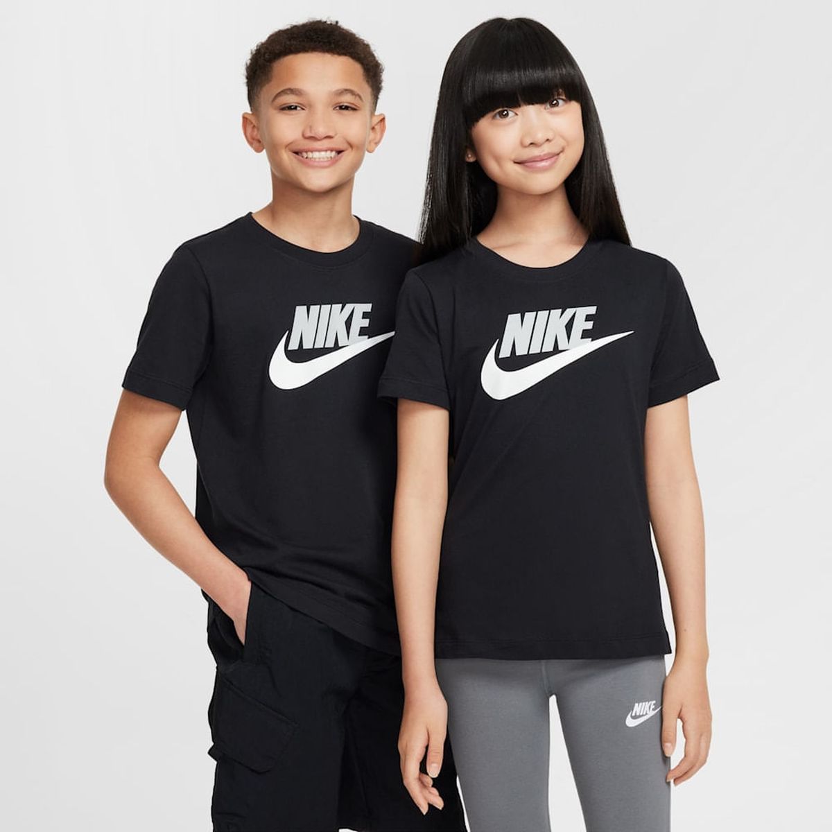 NIKE - Polera K Nsw Tee Futura Hbr Negro NiÃ±os