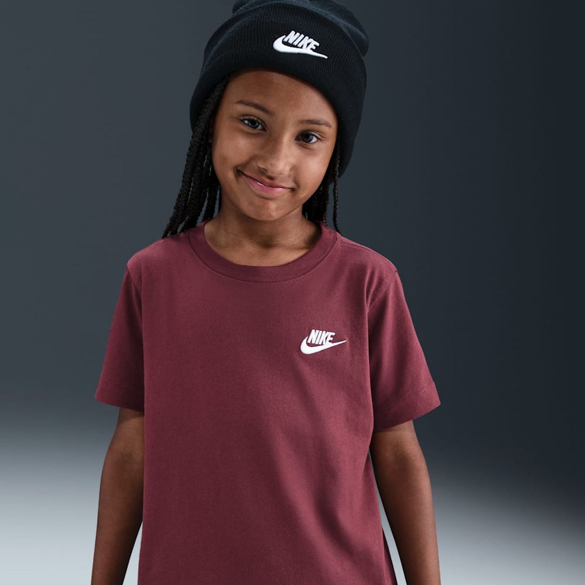 NIKE - Polera K Nsw Tee Emb Futura Lbr Rojo Niños
