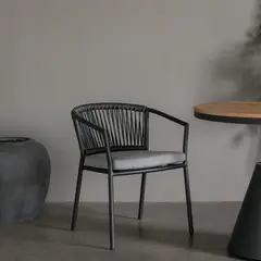 FORASTERO - Sitial Margot Negro