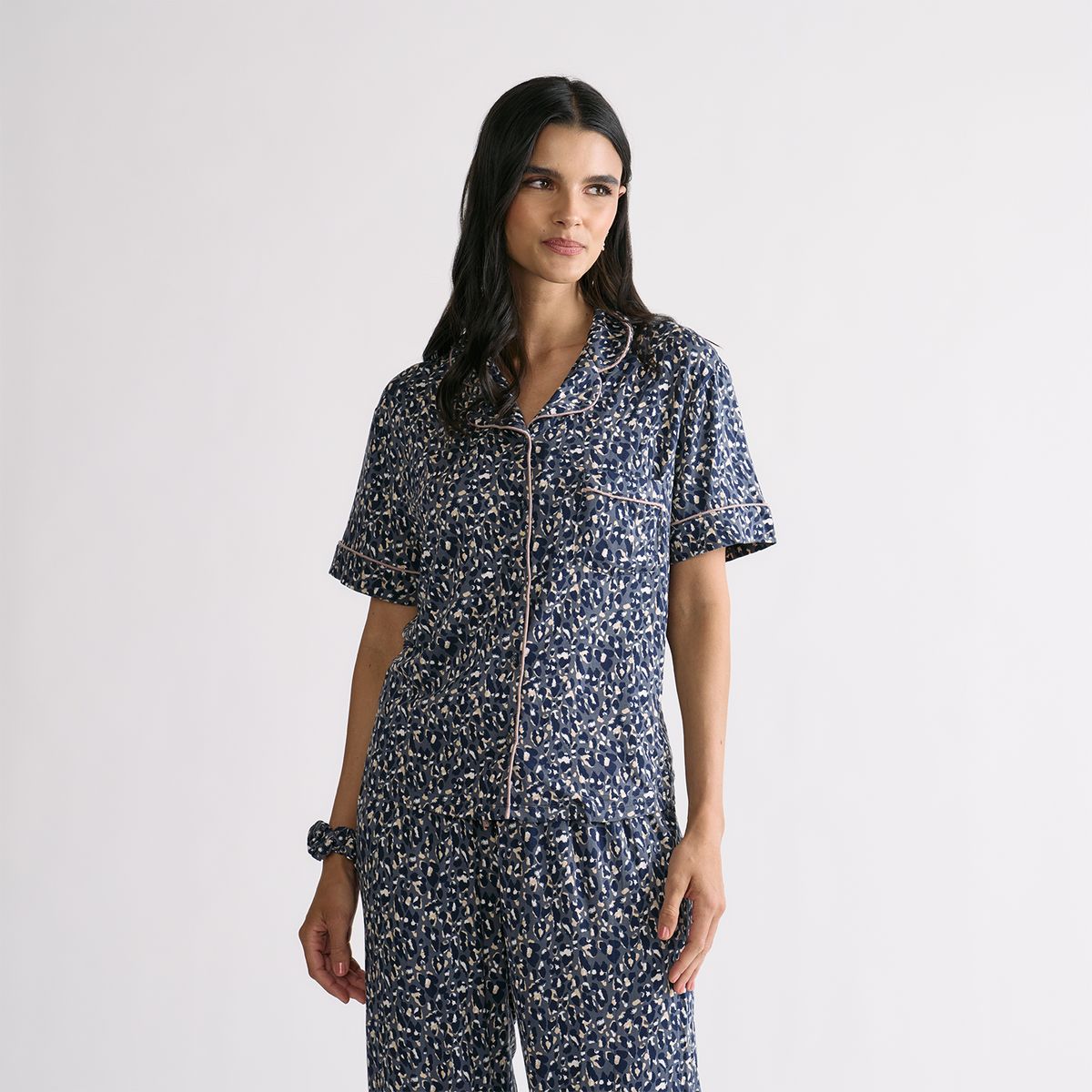 LOUNGE - Set Pijama Camisero Animal Print Dreamy LOUNGE