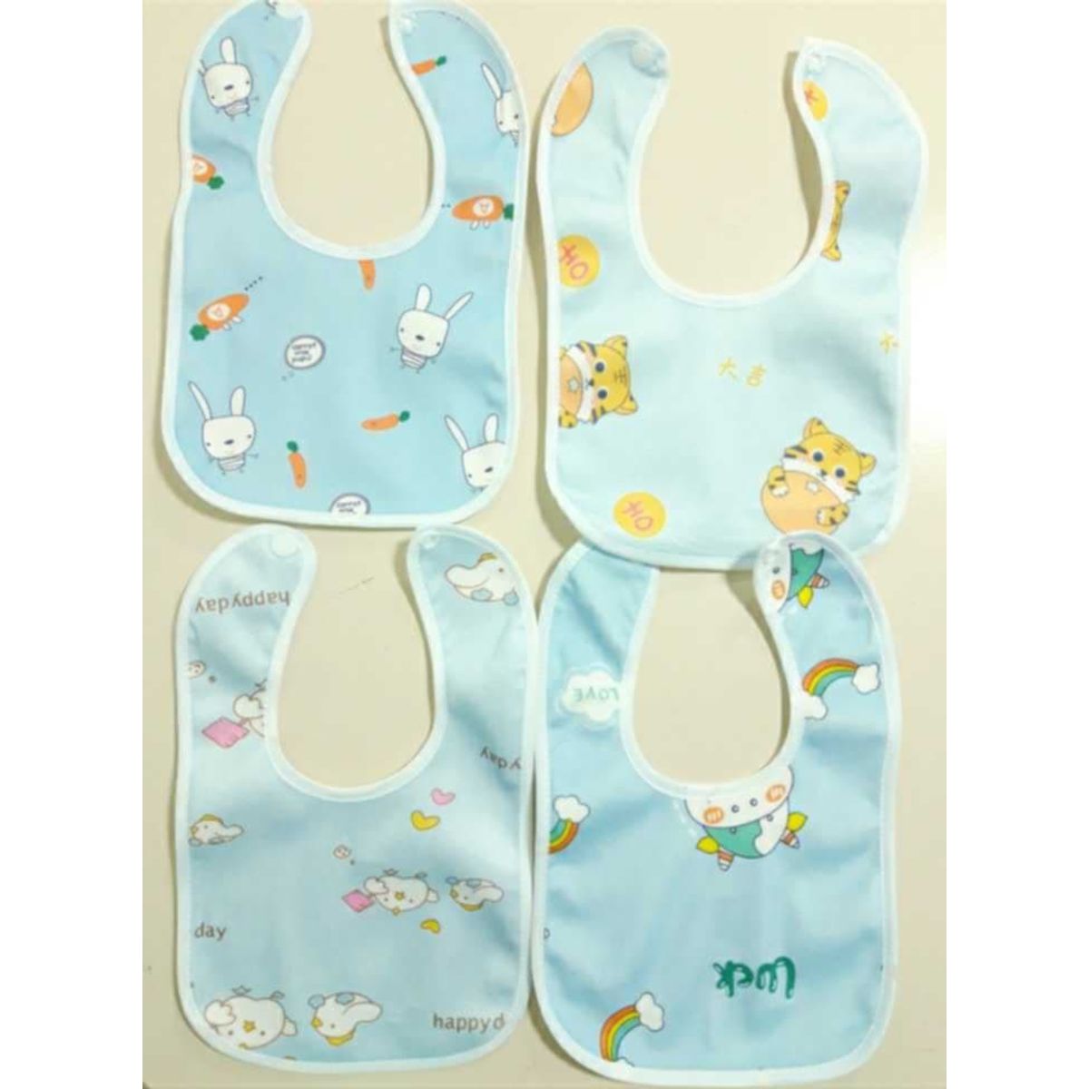 GENERICO - Pack 4 baberos lindos para bebe.
