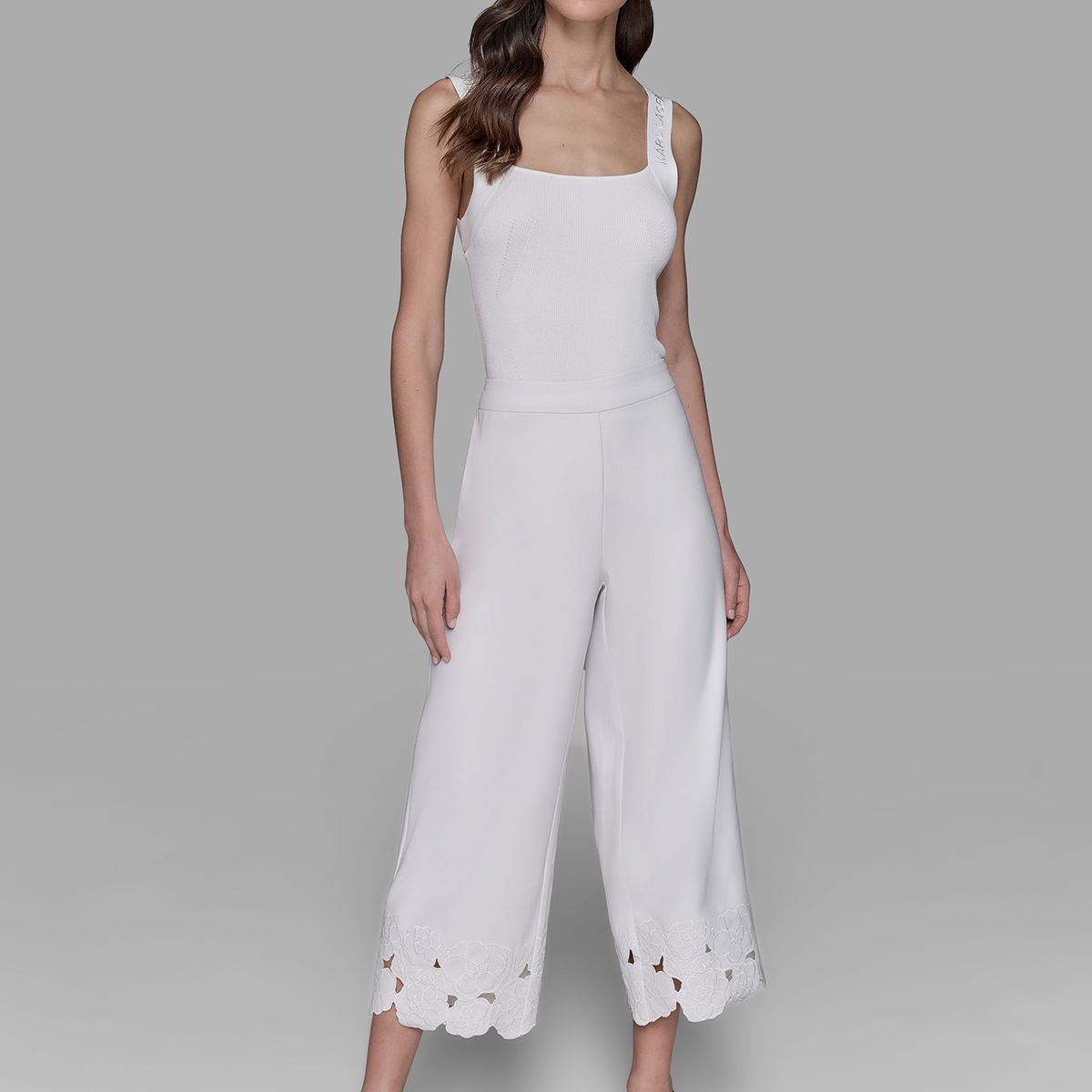 KARL LAGERFELD - Pantalón con detalles bordados florales