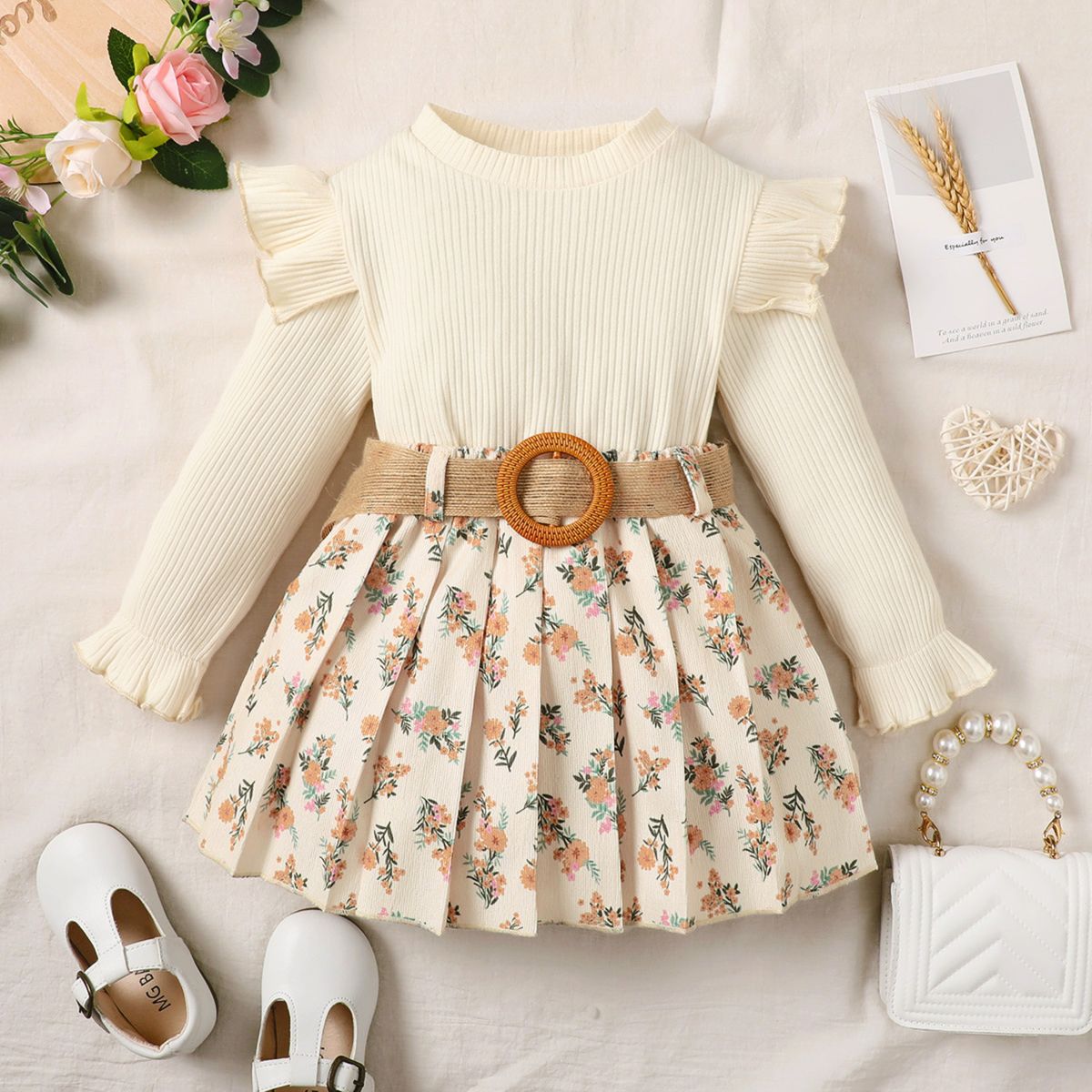 CHINA - Conjunto Para Niña De 3 Prendas Polera Manga Larga Crema + Falda Cotele Floral Y Cinturón CJ001