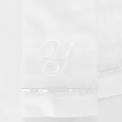 NINA HERRERA - Toalla de Visita Piqué Bordada Letra Y Blanco