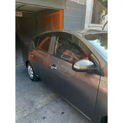 GENERICO - Bota Aguas de Acrílico 2mm plano Negro Brillante a Medida para auto Nissan Versa 2012 a 2019