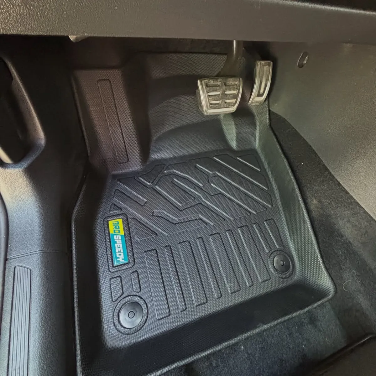 GENERICO - PISOS CALCE PERFECTO PROSPEEDY VOLKSWAGEN POLO 2017+ 3PIEZAS