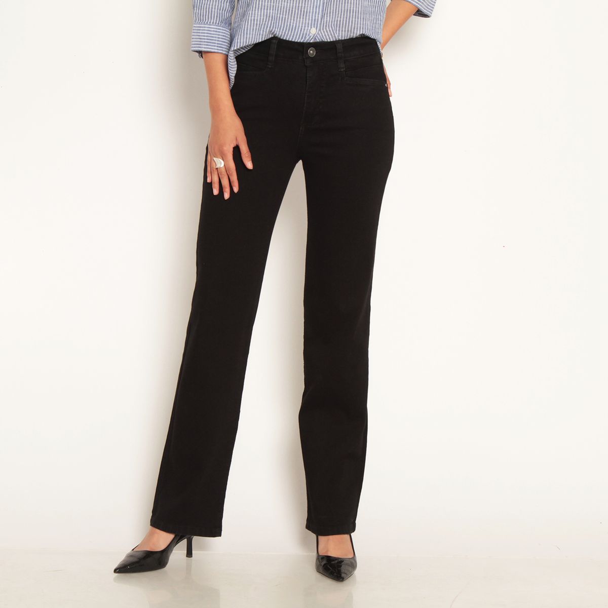 WADOS - JEANS MUJER TIRO ALTO BASICO PRETINA UN BOTON RECTO