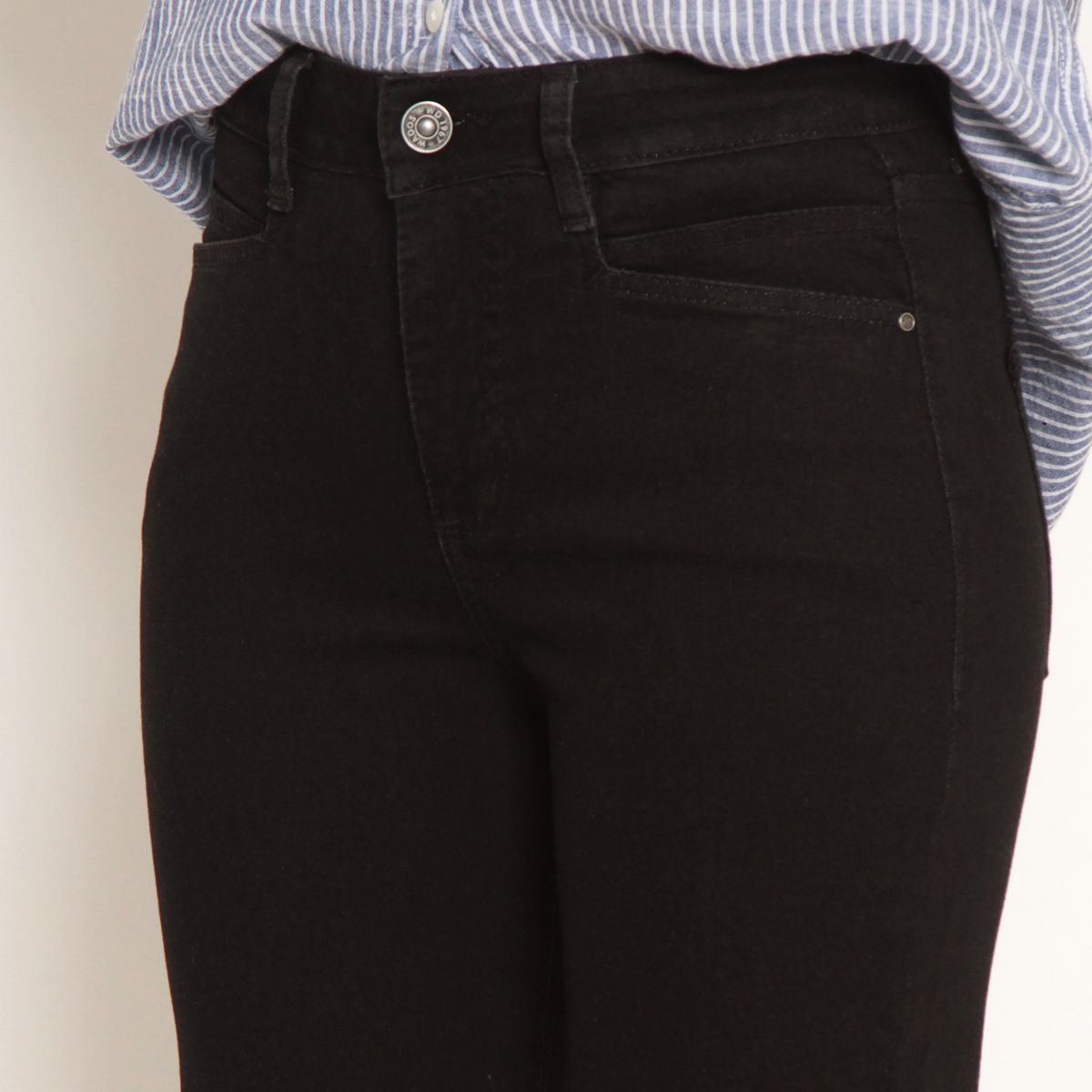 WADOS - JEANS MUJER TIRO ALTO BASICO PRETINA UN BOTON RECTO