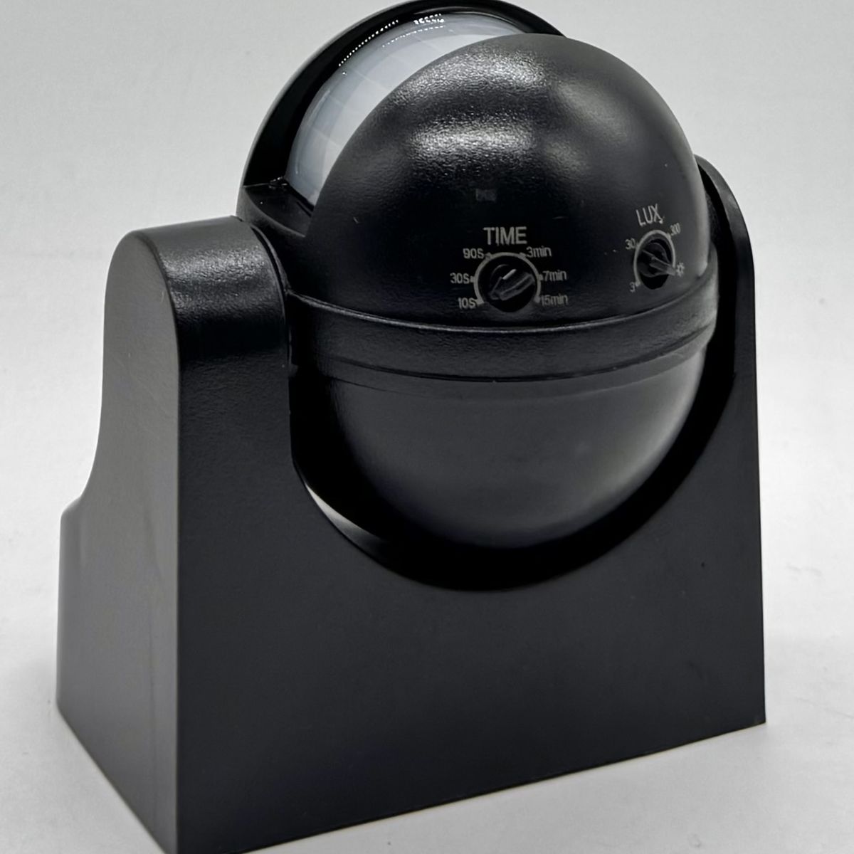 VKB - Sensor De Movimiento 180° Infrarrojo Sobrepuesto negro