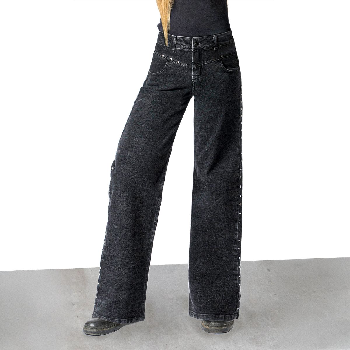 RAINDOOR - Pantalón Tachas Frontales Negro Mujer Raindoor