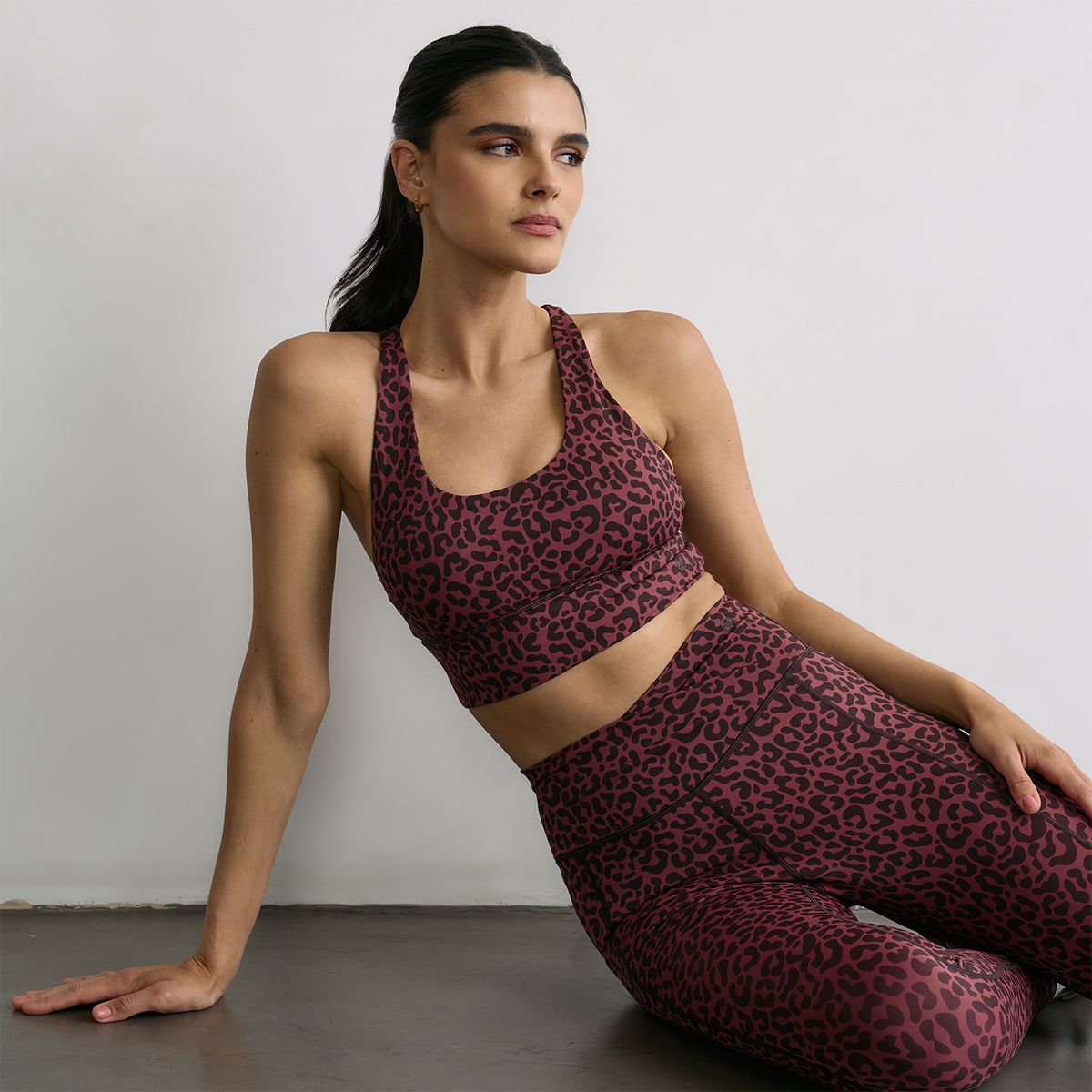 LOUNGE - Peto Deportivo Cruzado Active