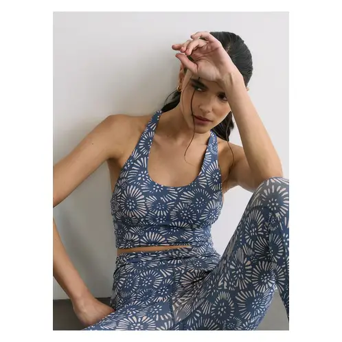 LOUNGE - Peto Deportivo Floral Active