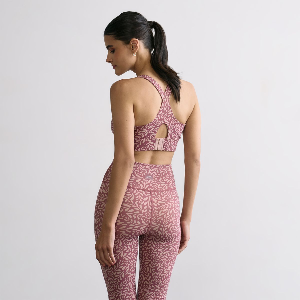 LOUNGE - Peto Deportivo Hojas Cierre Ajustable Active