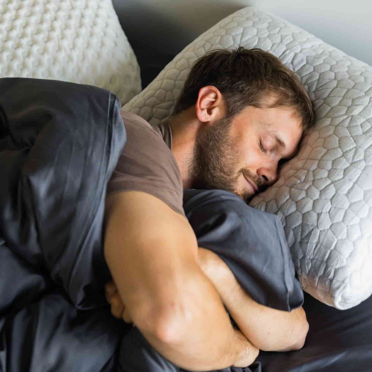 HYPNOS - Pack 2 Almohadas Premium CloudPure Queen