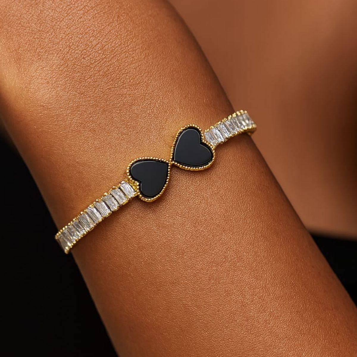 JOYAS LANDEROS - Pulsera Corazones Enchapada en oro de 18k 18cm